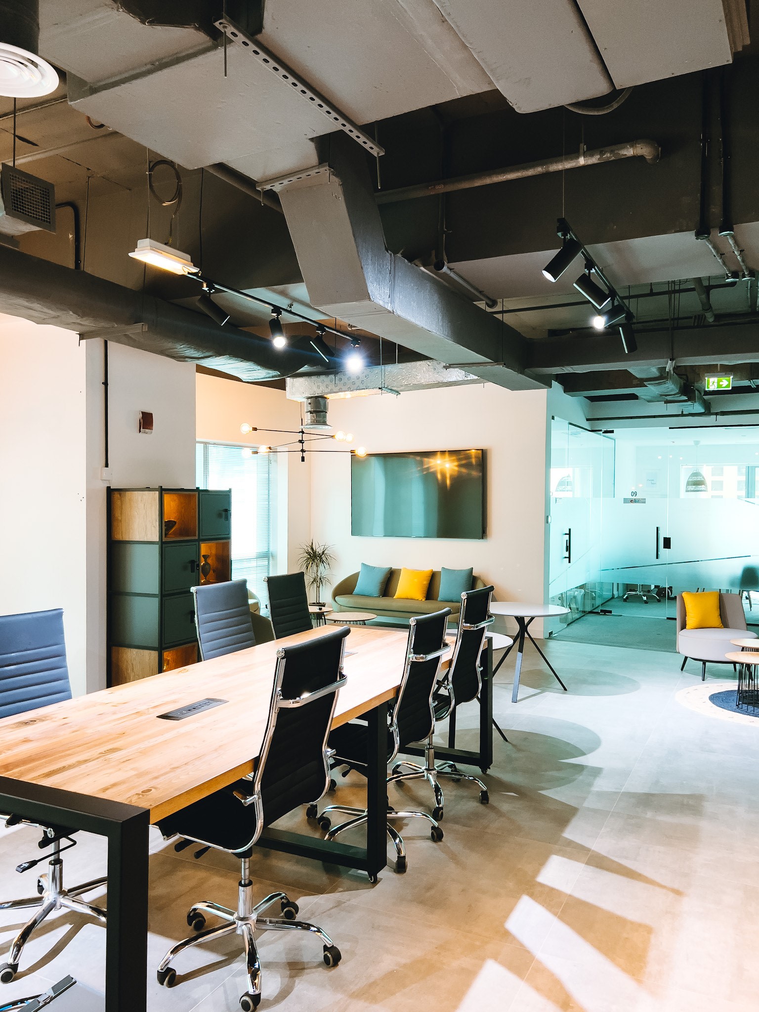 Coworking spaces in Dubai - Smart Hub (2)